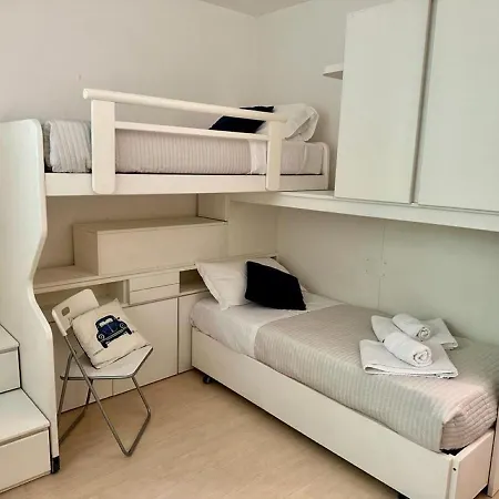 Betty's Bay Apartamento Cremia