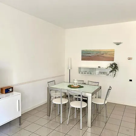 Betty's Bay Apartamento Cremia